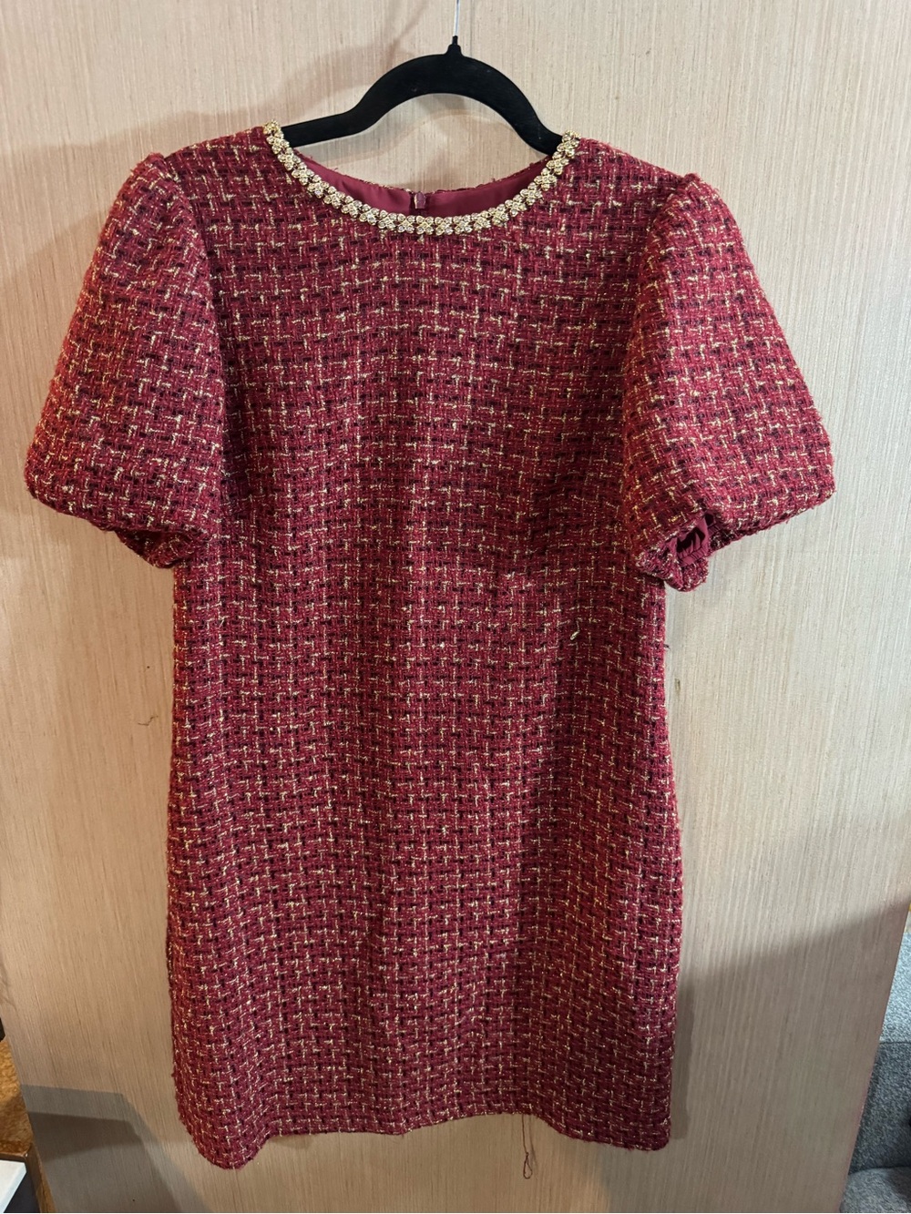 Jessica Howard Burgundy Tweed Shift Dress with Jeweled Neckline Size 10